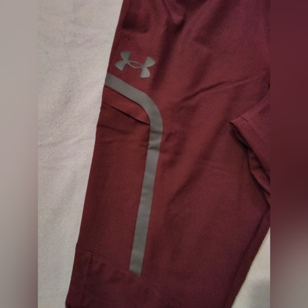 Under Armour UA SPORTSYLTYLE ELITE CARGO TAPERED PANTS SIZE SMALL New - Picture 7 of 13